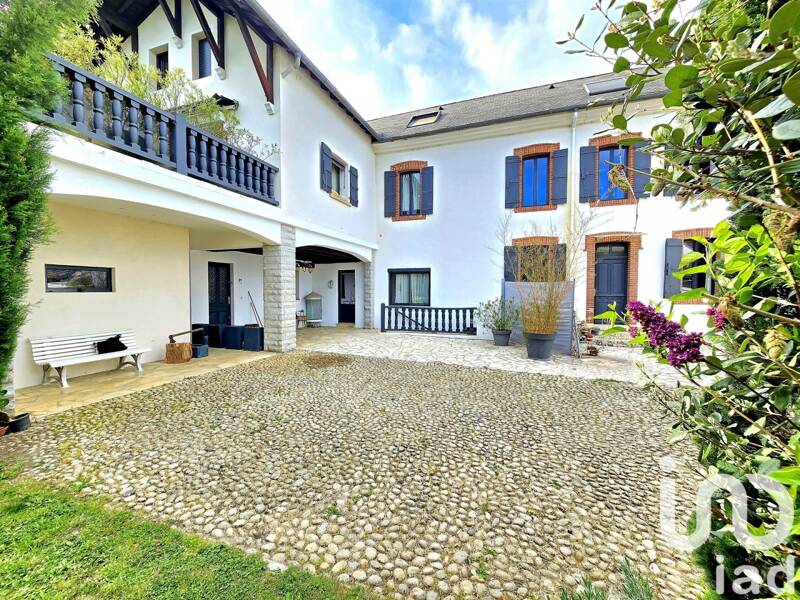 Maison à vendre, 382m², TARBES