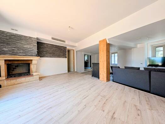 Maison à vendre 254 000 € 5 pièces 4 chambres 130 m² 380 m² de terrain Nouveau Centre Livron-sur-Drome 26250