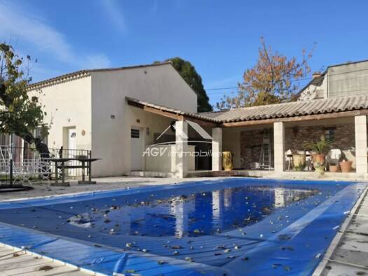 Maison à vendre 264 000 € 4 pièces 2 chambres 104 m² 3 140 m² de terrain Saint-Florent-sur-Auzonnet 30960