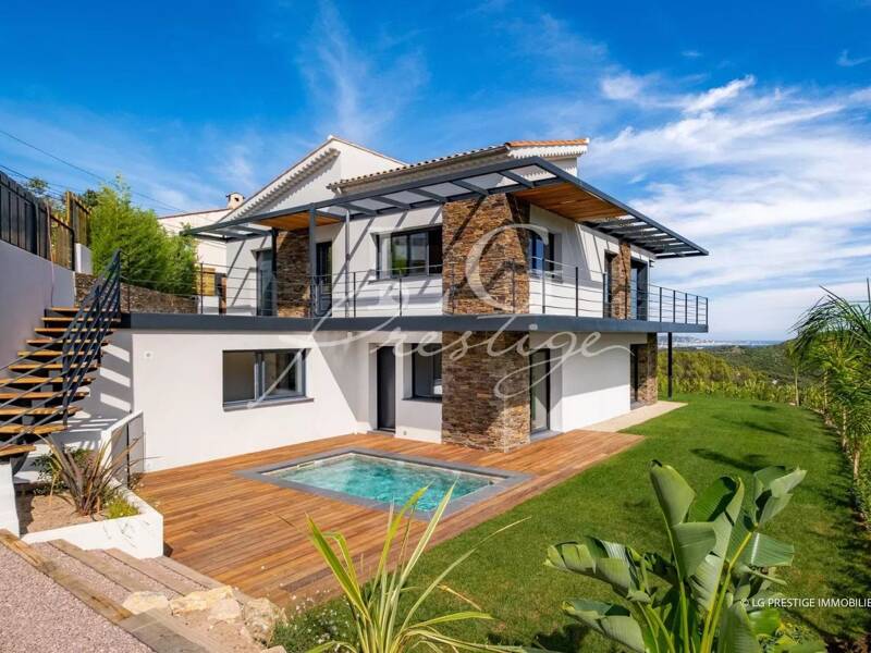 Maison à vendre, 188m², LES ADRETS DE L'ESTEREL