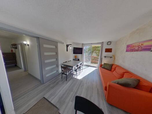 Appartement à vendre 163 500 € 3 pièces 2 chambres 45 m² RDC/5 Barcelonnette 04400