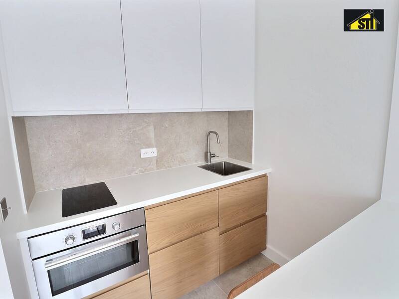 Maison à louer, 25m², PARIS 14E