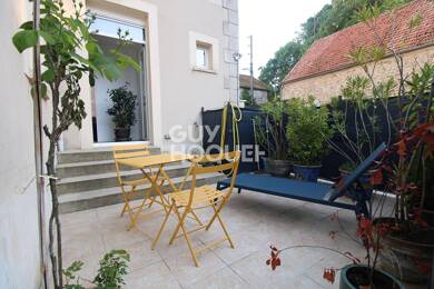 Appartement à vendre 256 000 € 4 pièces 2 chambres 70 m² Grisy Suisnes 77166