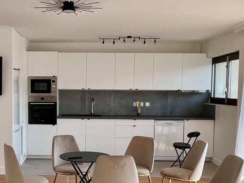 Maison à louer, 112m², PARIS 16E