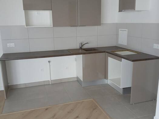 Appartement à louer 1 019 € 2 pièces 1 chambre 48 m² 5ème étage Hôtel de Ville St Cyr l Ecole 78210