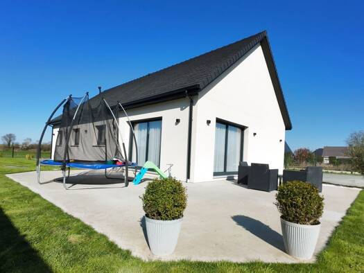 Maison de plain-pied à vendre - Première occupation 420 000 € 5 pièces 3 chambres 111 m² 1 018 m² de terrain Offranville 76550