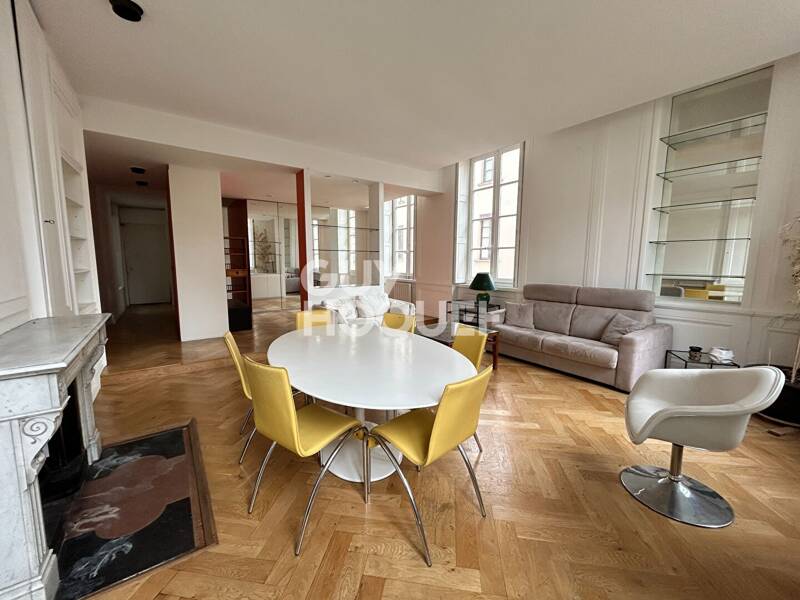 Maison à louer, 112m², LYON 1ER