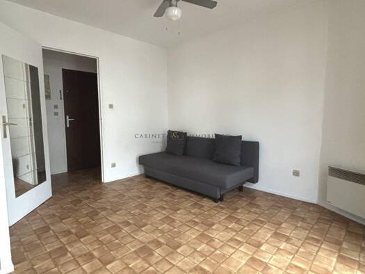 Appartement à louer - logement étudiant 470 € 1 pièce 18 m² RDC Plantières-Queuleu Metz 57070