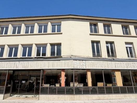 Immeuble à vendre 499 000 € 1 800 m² Centre-Usines Montbard 21500