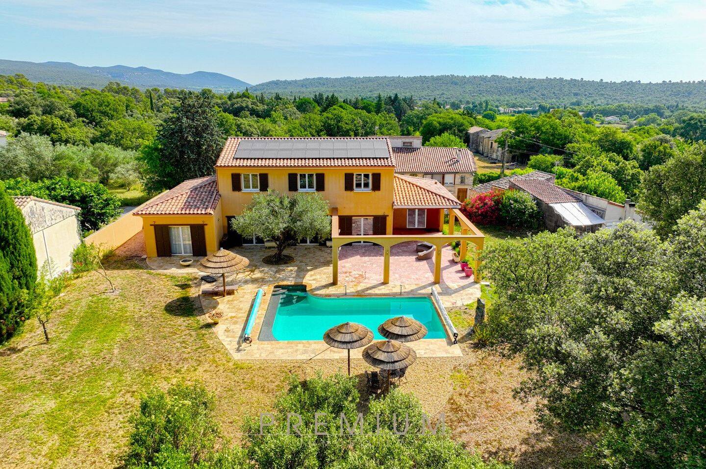 Maison à vendre, 217m², SAINT MATHIEU DE TREVIERS