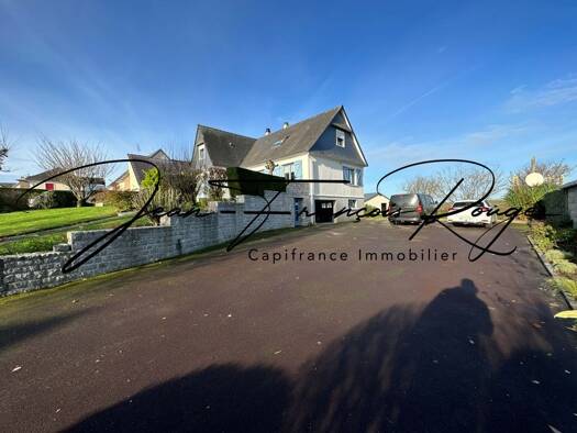 Maison à vendre 249 900 € 6 pièces 4 chambres 135 m² 1 911 m² de terrain Quettreville-sur-Sienne 50660