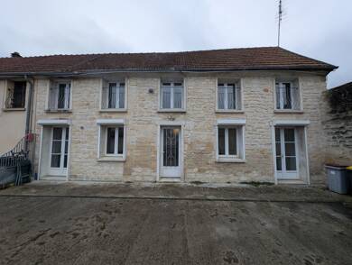 Maison à louer 1 111 € 4 pièces 3 chambres 104 m² 250 m² de terrain Saint-Leu-d'Esserent 60340