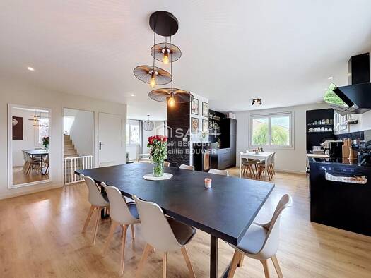 Pavillon à vendre 430 000 € 5 pièces 4 chambres 142 m² 926 m² de terrain Sainte-Blandine 38110