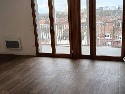 Appartement à louer - Neuf 745 € 2 pièces 1 chambre 47,5 m² Étage 5/6 Caulier Lille 59000