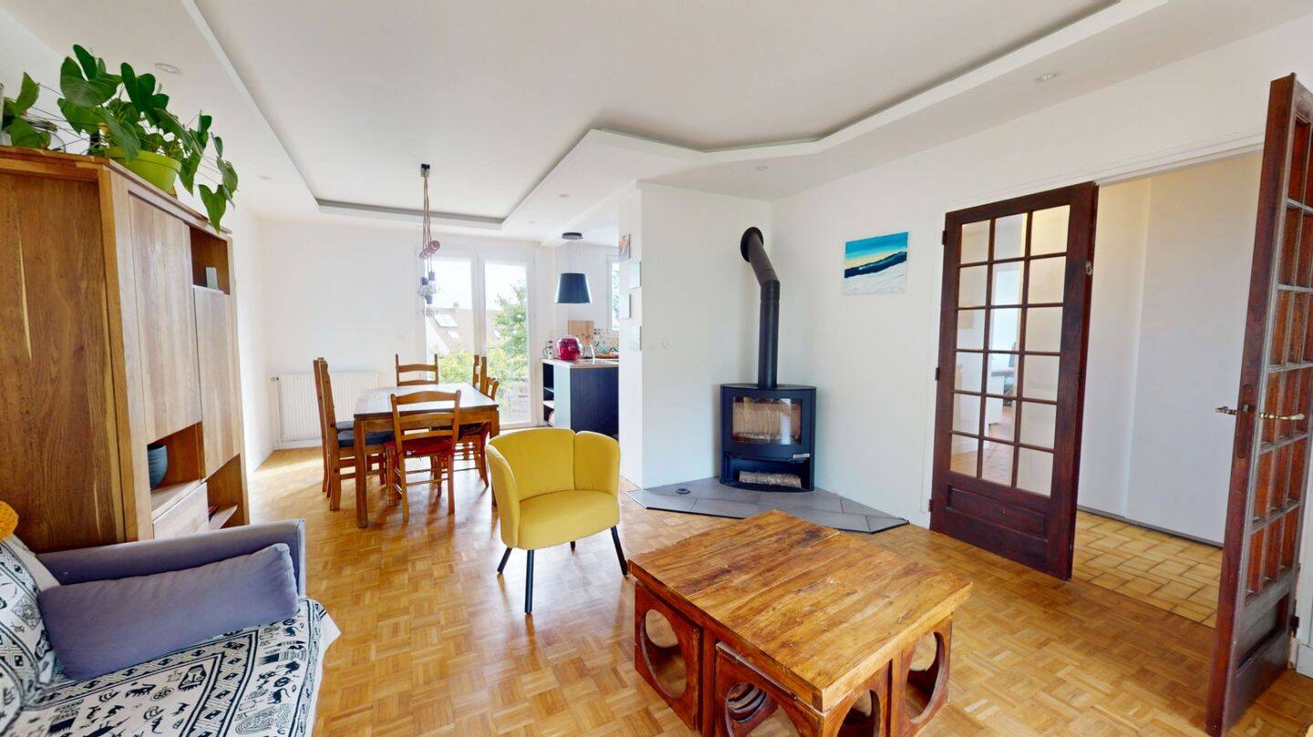 Maison à vendre, 152m², NEAUPHLE LE CHATEAU