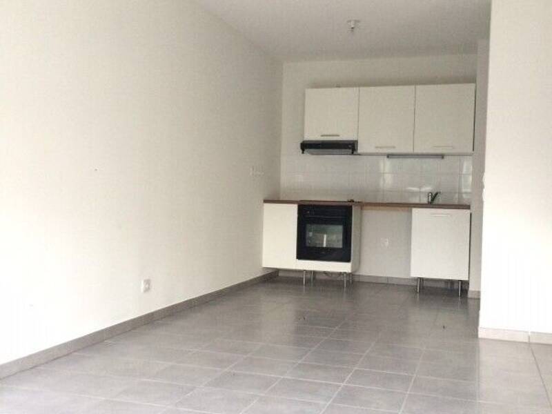 Maison à louer, 57m², LYON 8E