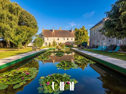 Maison à vendre 1 465 000 € 9 pièces 5 chambres 655 m² 9 449 m² de terrain Le Manoir 14400