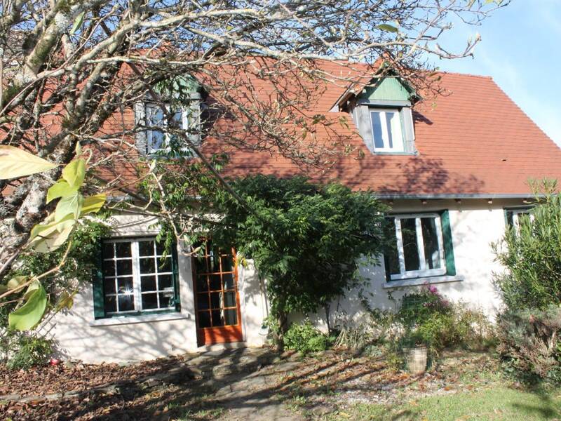 Maison à vendre, 105m², SAINT PRIEST LES FOUGERES