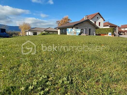 Terrain constructible à vendre 140 000 € 543 m² de terrain Usinens 74910