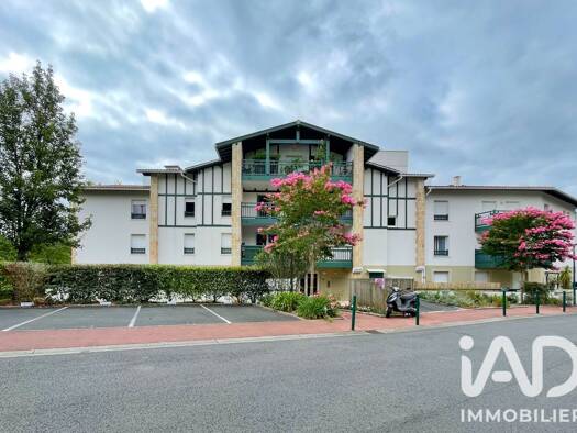 Appartement à vendre 180 000 € 2 pièces 1 chambre 38,85 m² RDC/3 Bassussarry 64200