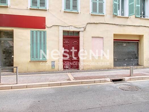 Local commercial à vendre 298 000 € 270 m² de surface de vente Centre Ancien Draguignan 83300