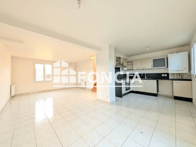 Maison à louer, 76m², LE MESNIL ESNARD