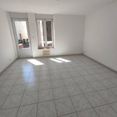 Maison à louer 550 € 3 pièces 2 chambres 74 m² Saint Andre de la Marche 49450