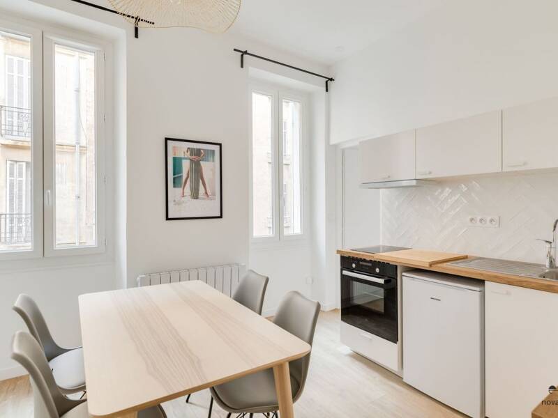 Maison à louer, 34m², MARSEILLE 5E