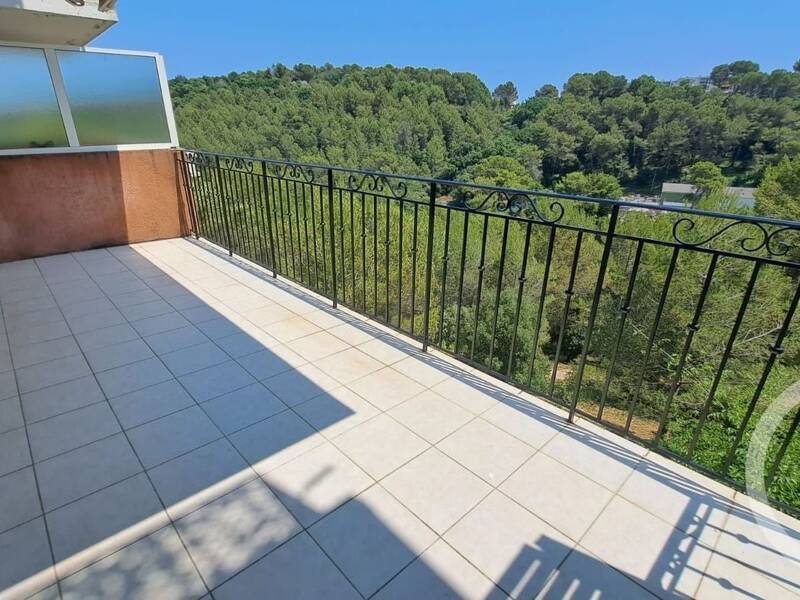 Maison à louer, 63m², MOUGINS