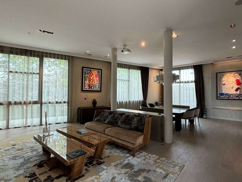 Maison à louer, 465m², PARIS 15E