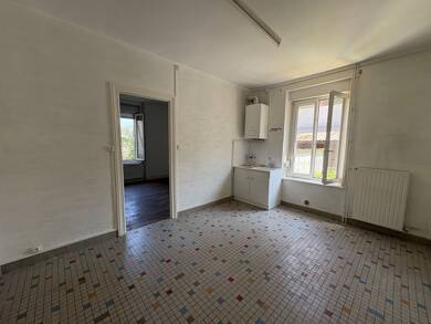 Maison à vendre 166 000 € 5 pièces 2 chambres 80 m² 397 m² de terrain Longwy 54400