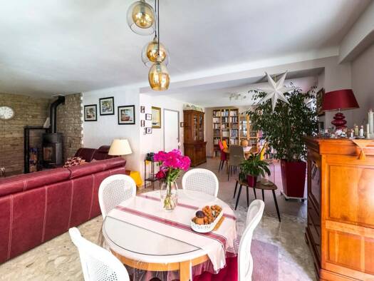 Hôtel particulier à vendre 556 400 € 5 pièces 4 chambres 175 m² 1 237 m² de terrain Immaculée Bourg Saint-Nazaire 44600