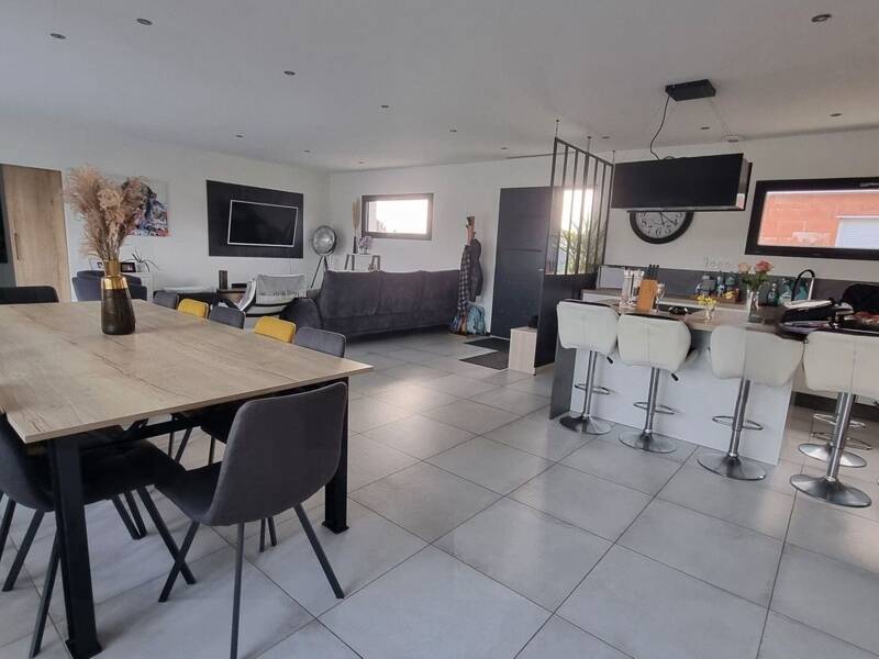 Maison à vendre, 145m², VOUGY