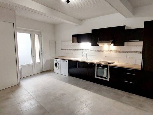 Maison à louer 790 € 4 pièces 3 chambres 94,5 m² Blaye 33390