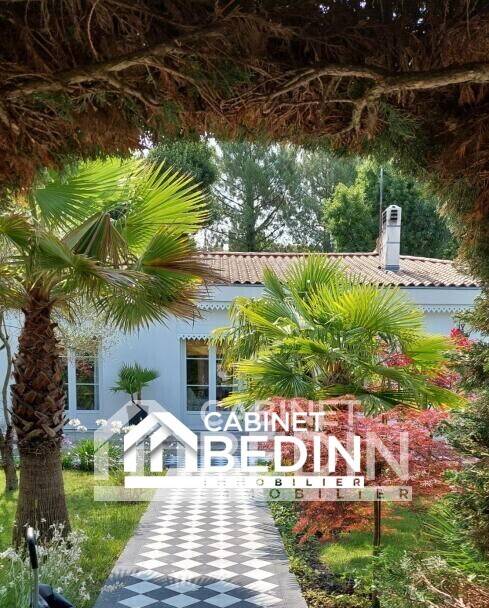 Maison à vendre, 317m², MERIGNAC