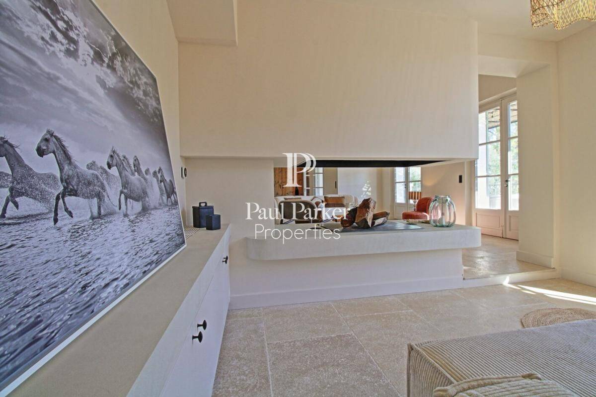 Maison à vendre, 300m², FONTVIEILLE