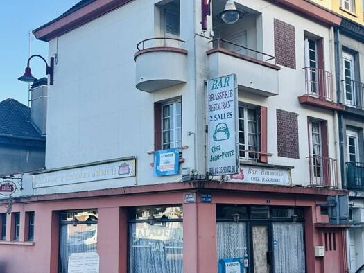 Immeuble à vendre 210 000 € 180 m² Neufchâtel-en-Bray 76270