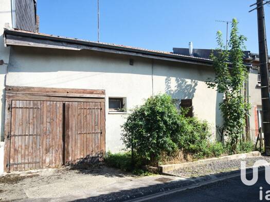 Maison à vendre 44 000 € 2 pièces 1 chambre 97 m² Valmy 51800