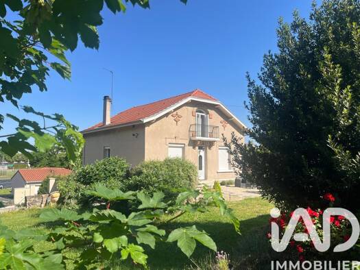 Maison à vendre 279 000 € 6 pièces 4 chambres 165,75 m² 803 m² de terrain Carnot-Le Marais Saint-Étienne 42000