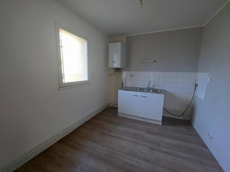 Maison à vendre, 71m², VALREAS