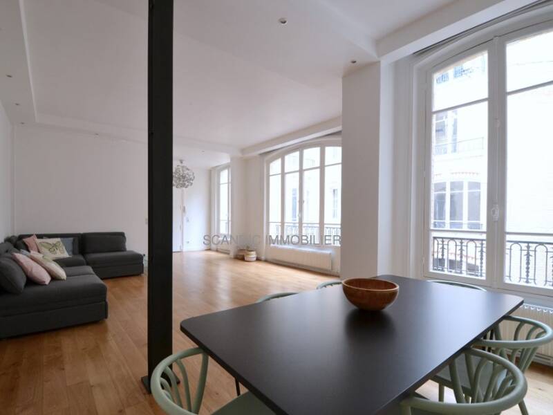 Maison à louer, 107m², PARIS 3E