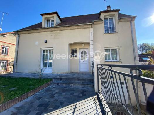 Maison à vendre 473 000 € 6 pièces 4 chambres 166 m² 652 m² de terrain Forêt Épinay-sous-Sénart 91860