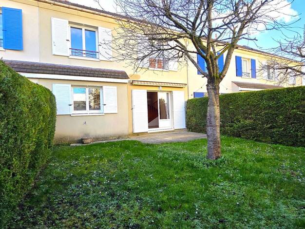 Maison à vendre 579 000 € 6 pièces 4 chambres 93 m² 160 m² de terrain Réveil Matin Houilles 78800