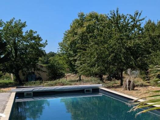 Maison à vendre 324 632 € 6 pièces 4 chambres 153 m² 1 942 m² de terrain Branne 33420