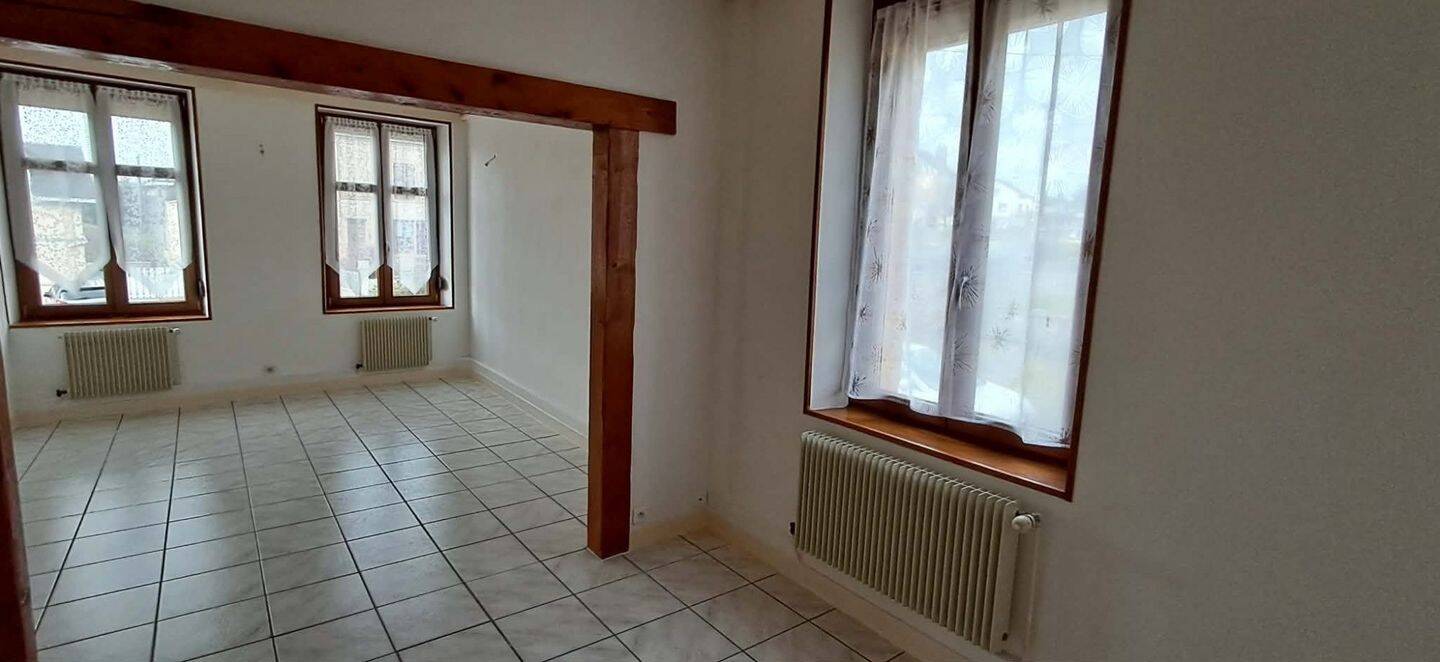 Maison à vendre, 131m², VIVIER AU COURT