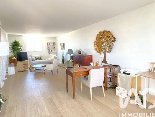 Appartement à vendre 267 000 € 3 pièces 2 chambres 109 m² Étage 5/5 Hôtel de Ville Vichy 03200