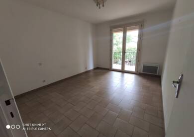 Maison à louer 922 € 4 pièces 99,2 m² Jonquieres 84150