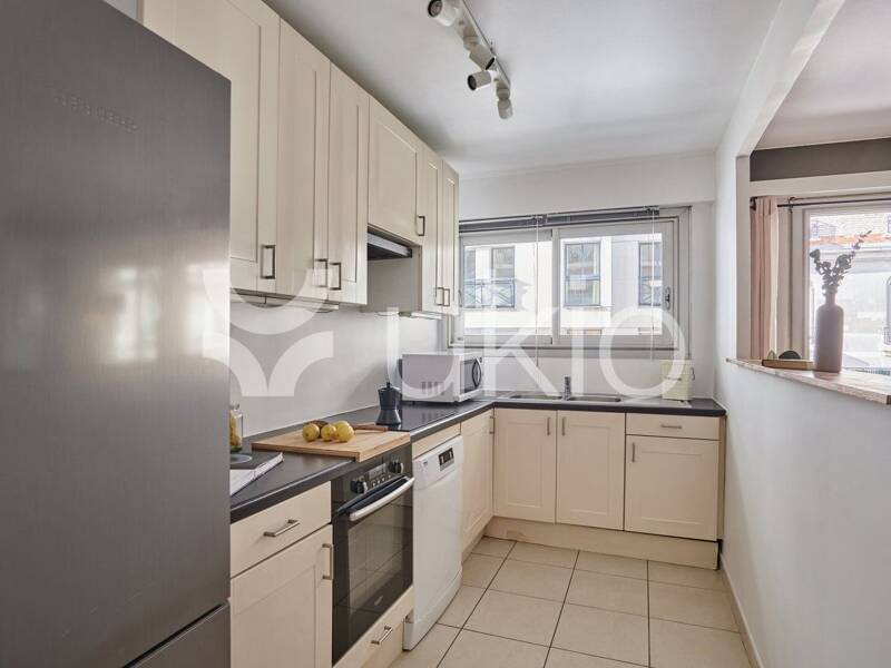 Maison à louer, 57m², PARIS 17E