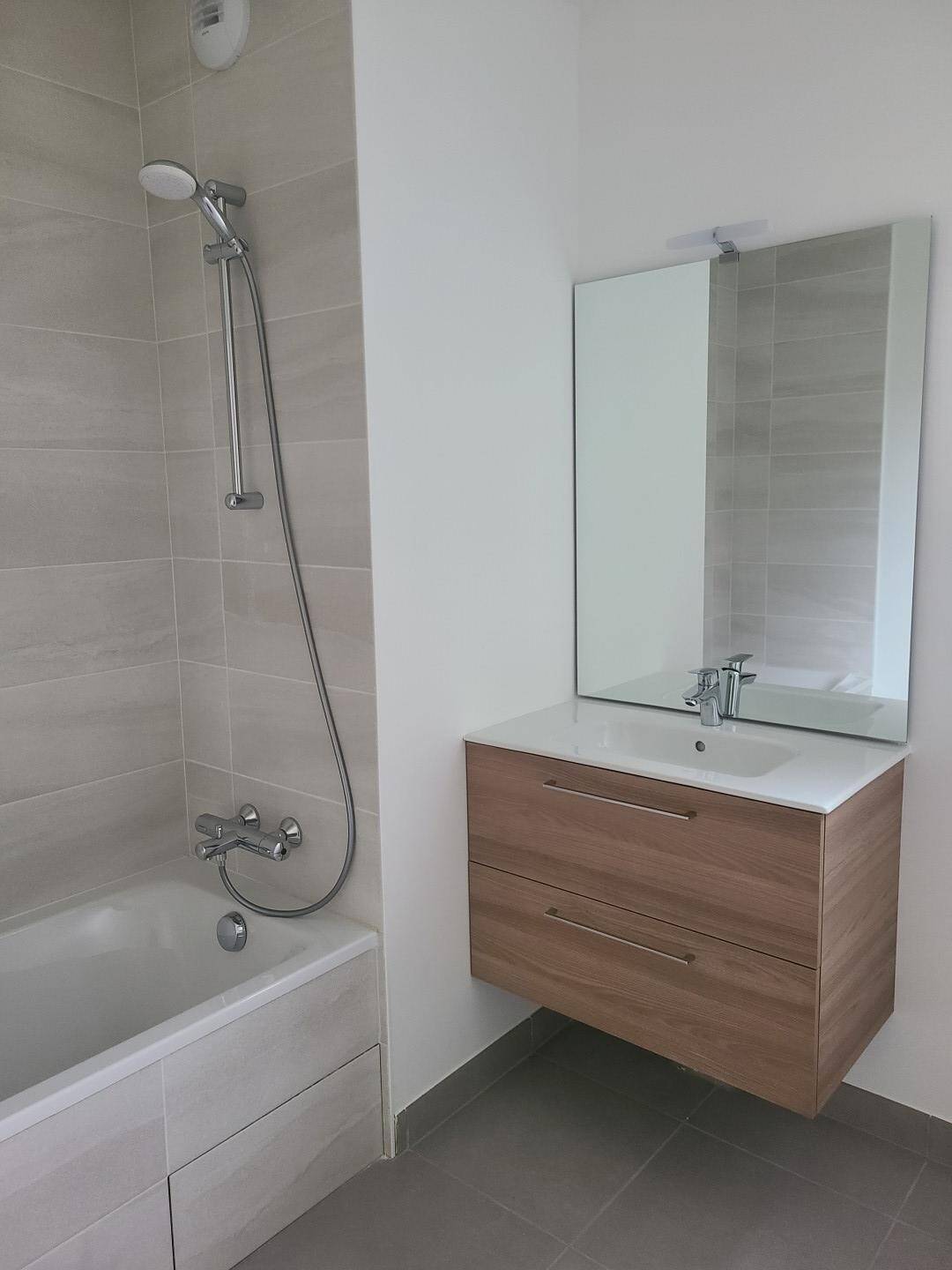 Maison à vendre, 90m², VILLY LE PELLOUX