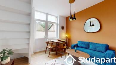 Appartement à louer 430 € 1 pièce 1 chambre 9 m² 1er étage Faubourg Saint Catherine-Faubourg de Paris-Le Vignole Valenciennes 59300